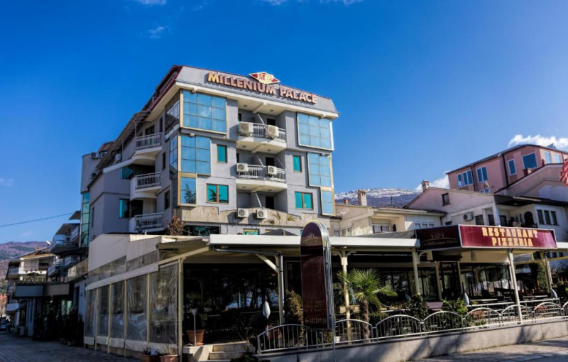 Hotel Milenium Palace 4*,  Ohrid